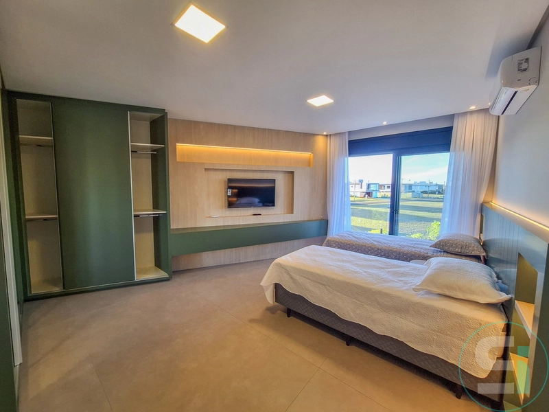 Sobrado de 394 m² no Condomínio Costa Serena, à beira-mar e beira lago: 40ª foto da galeria de imagens do imóvel