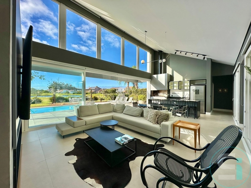 null: 2ª foto da galeria de imagens do imóvel