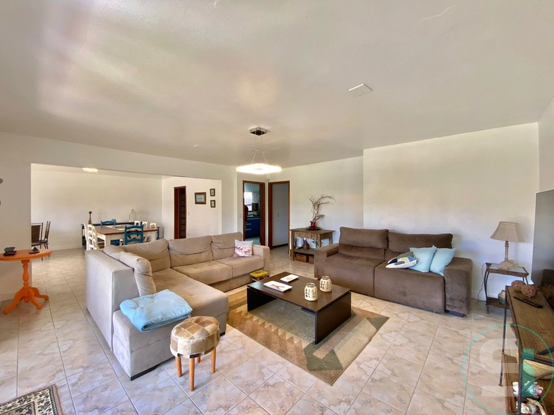 Sobrado exclusivo no Centro de Xangri-lá!: 13ª foto da galeria de imagens do imóvel