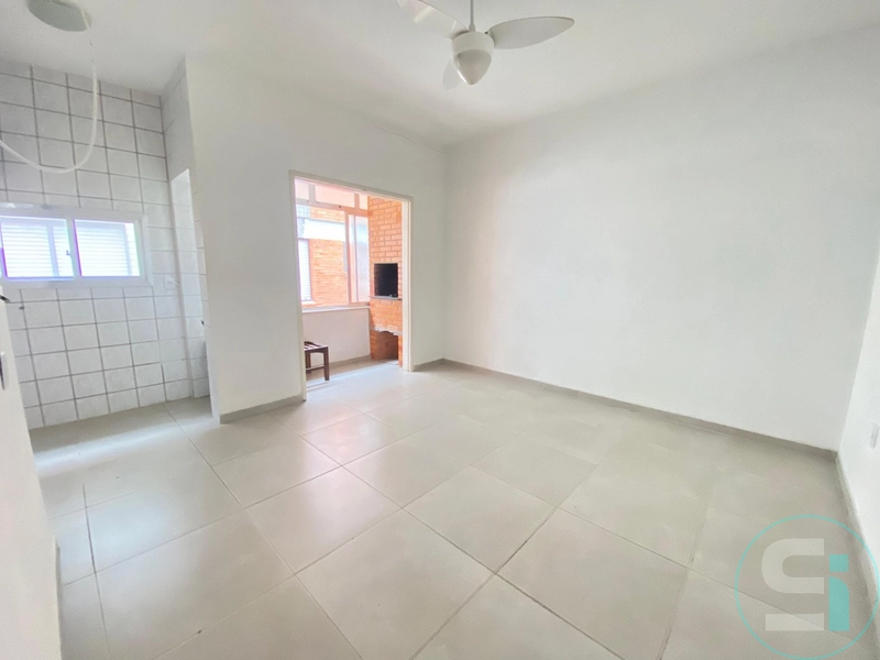 APARTAMENTO CENTRAL, A DUAS QUADRAS DO MAR: 8ª foto da galeria de imagens do imóvel