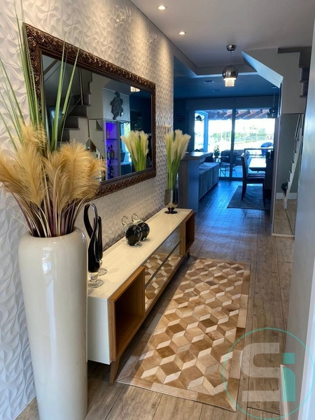 CASA Á VENDA NO CONDOMÍNIO ROSSI - BEIRA LAGO: 2ª foto da galeria de imagens do imóvel