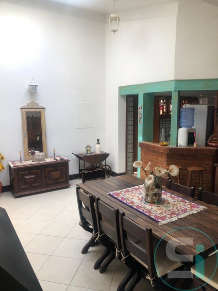 Maravilhosa Casa Térrea de Esquina: Conforto, Elegância e Localização: 50ª foto da galeria de imagens do imóvel