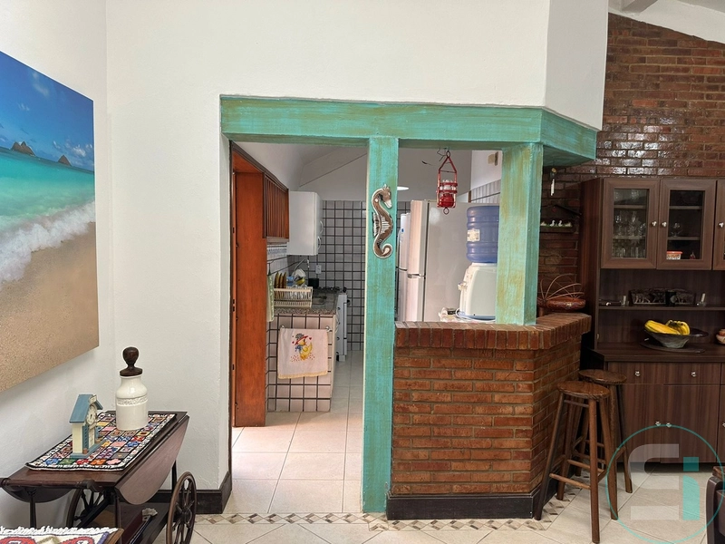 Maravilhosa Casa Térrea de Esquina: Conforto, Elegância e Localização: 14ª foto da galeria de imagens do imóvel