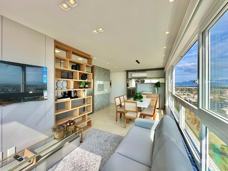 NOVIDADE À VENDA - Apartamento com Vista Mar e Serra: 4ª foto da galeria de imagens do imóvel