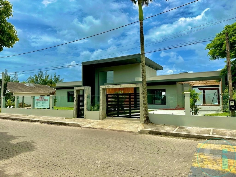 Casa térrea mobiliada e decorada em Atlântida!: 1ª foto da galeria de imagens do imóvel