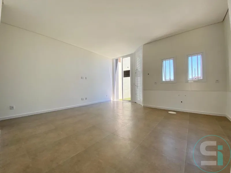 Casa geminada à venda em Capão da Canoa-rs: 3ª foto da galeria de imagens do imóvel