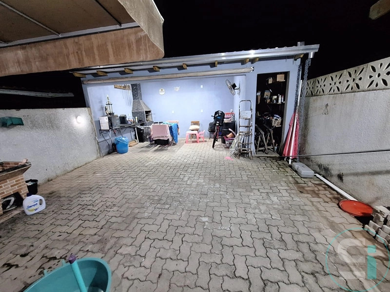 SOBRADO À VENDA LADO MAR EM CAPÃO DA CANOA-RS: 8ª foto da galeria de imagens do imóvel