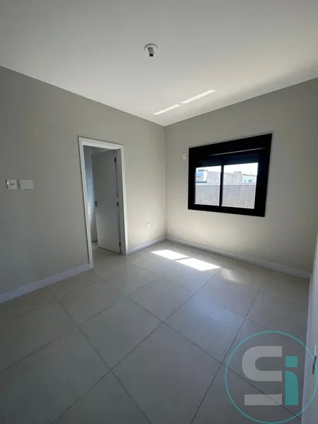 LINDA CASA LADO MAR À VENDA EM CAPÃO DA CANOA!: 3ª foto da galeria de imagens do imóvel