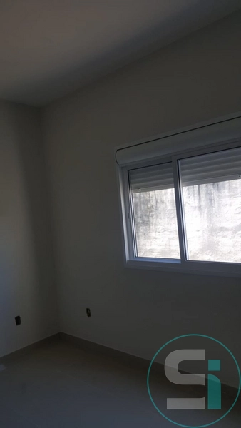 CASA COM 3 DORMITÓRIOS BEIRA MAR PROXIMO AO CENTRO DE CAPÃO DA CANOA: 3ª foto da galeria de imagens do imóvel