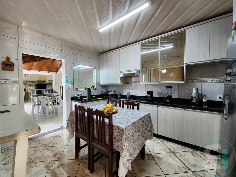 Casa Térrea Mobiliada: Conforto e Elegância a Poucos Passos do Mar!: 10ª foto da galeria de imagens do imóvel