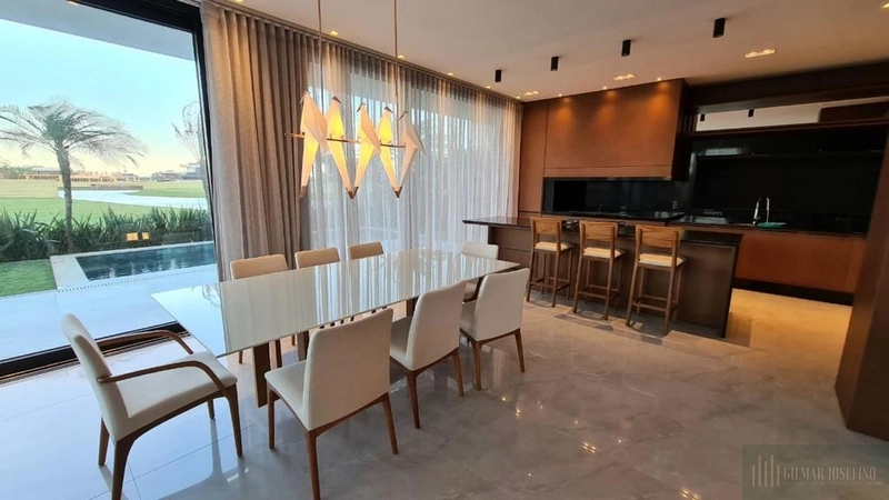 Mansão beira lago no condomínio Sense: 6ª foto da galeria de imagens do imóvel