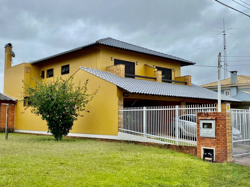 Sobrado Geminado 3 dormitórios, bairro Centro em Xangri-lá: 2ª foto da galeria de imagens do imóvel
