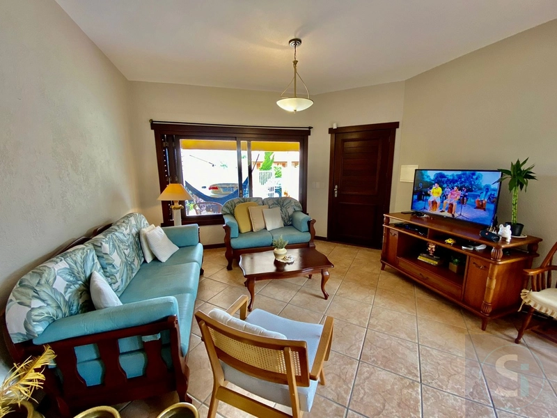 Sobrado Geminado 3 dormitórios, bairro Centro em Xangri-lá: 4ª foto da galeria de imagens do imóvel