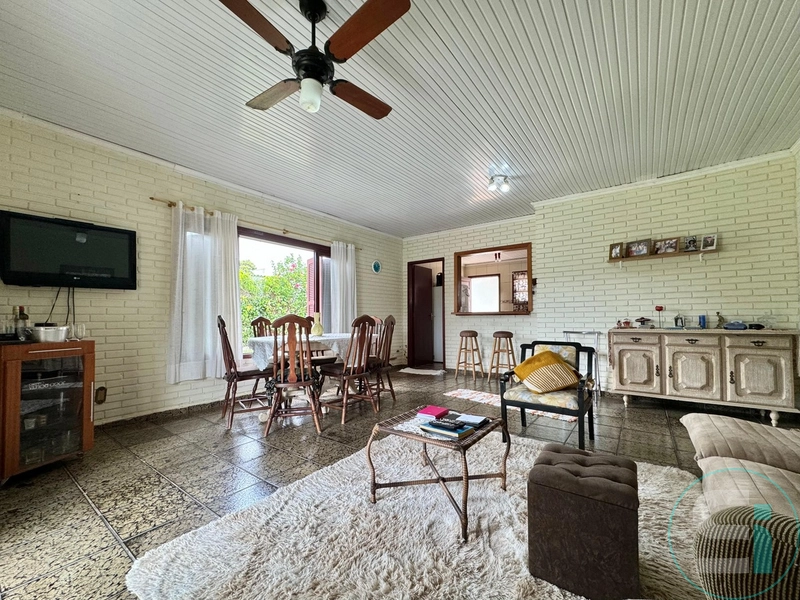 Casa térrea com piscina em Atlântida! Oportunidade única!: 12ª foto da galeria de imagens do imóvel