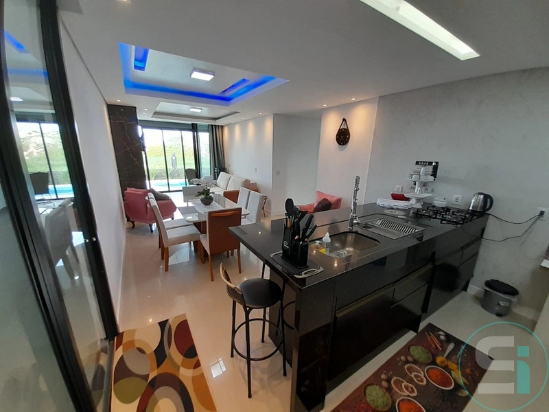 Casa térrea com piscina a Beira Mar!: 14ª foto da galeria de imagens do imóvel