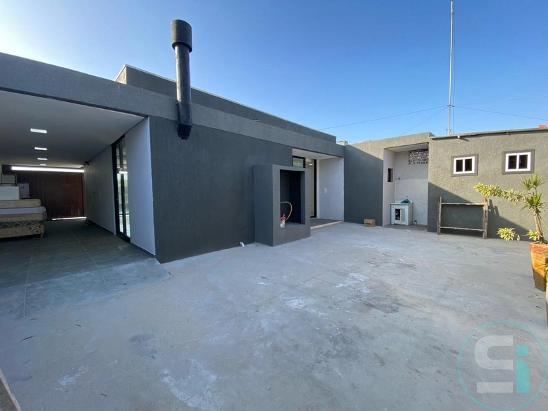 Casa térrea com piscina a Beira Mar!: 10ª foto da galeria de imagens do imóvel