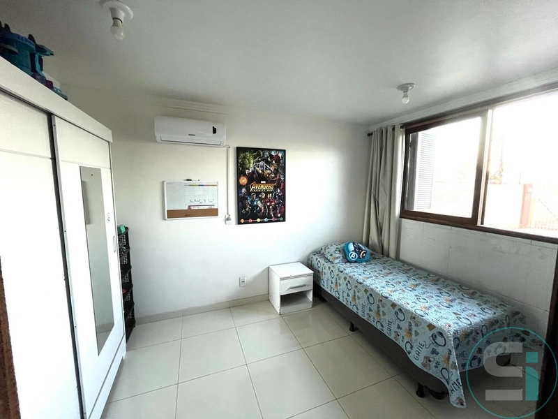 Casa com piscina no jardim beira mar: 3ª foto da galeria de imagens do imóvel