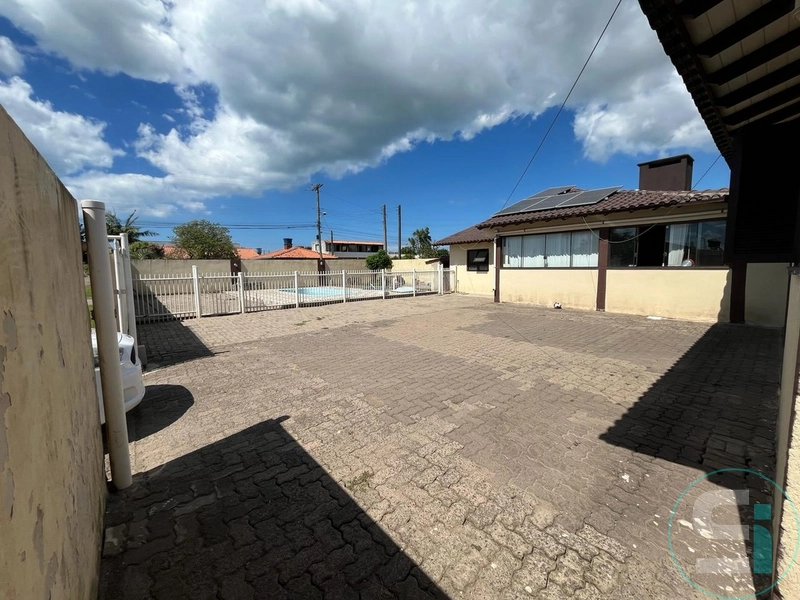 Casa com piscina no jardim beira mar: 19ª foto da galeria de imagens do imóvel