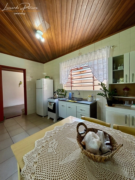 Casa 2 dormitórios com amplo pátio em Esteio: 4ª foto da galeria de imagens do imóvel