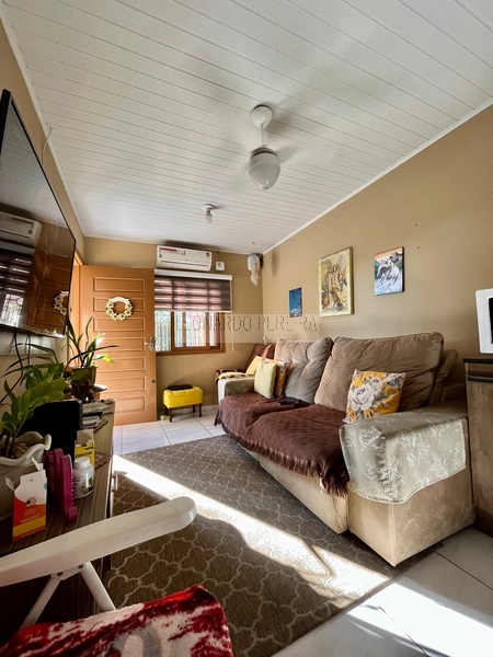 Casa 2 Dormitórios em Esteio. São José: 1ª foto da galeria de imagens do imóvel