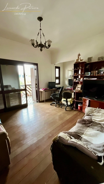 Casa com 4D no Parque Amador: 4ª foto da galeria de imagens do imóvel