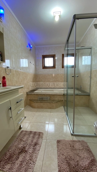 Casa em Canoas. 2 suítes com closet + 2D.: 20ª foto da galeria de imagens do imóvel