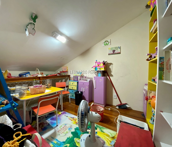 Casa com 3 dormitórios no Jardim Leopoldina. Porto Alegre: 14ª foto da galeria de imagens do imóvel
