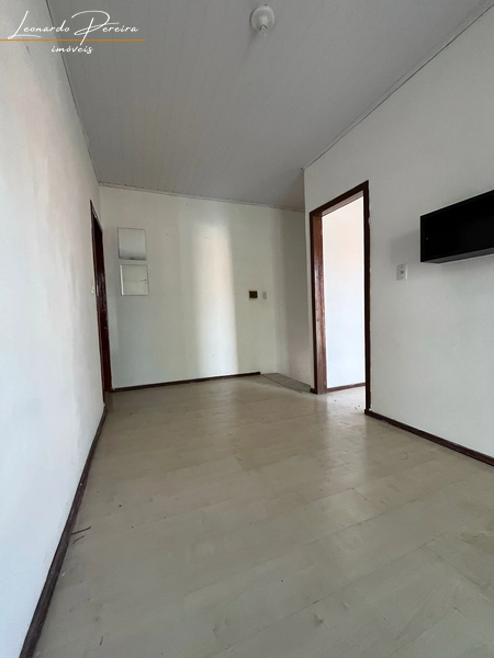 Casa com 2 dormitórios e piscina no Parque Amador em Esteio.: 8ª foto da galeria de imagens do imóvel