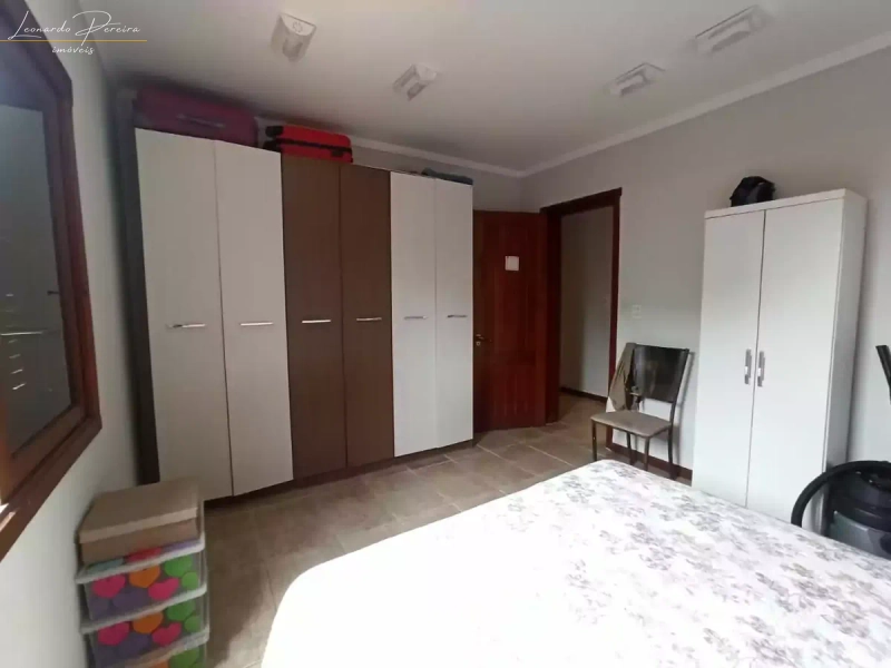 Excelente casa em Esteio com piscina e 3 dormitórios.: 27ª foto da galeria de imagens do imóvel