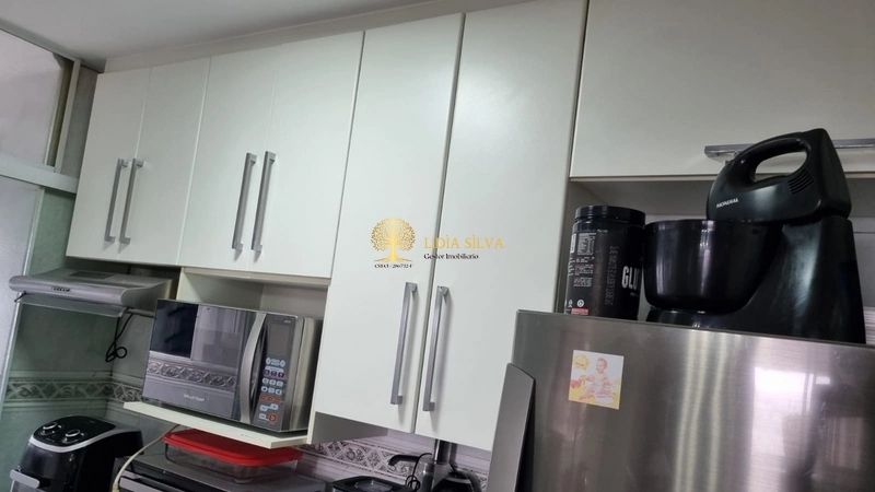 Apartamento à venda com 3 quartos, 71m² - Foto 3