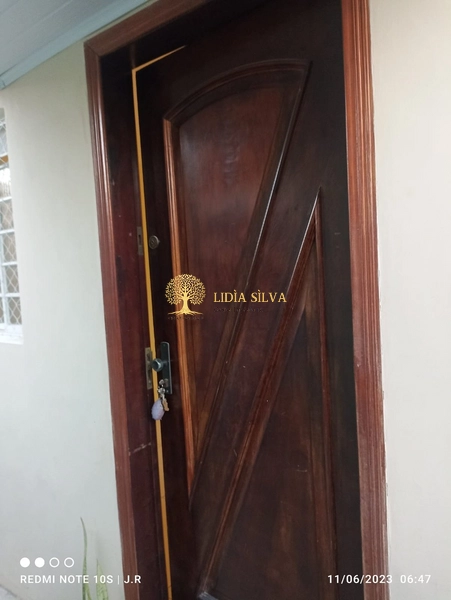 Duas Casas no Mesmo Terreno? Ideal para Morar ou Investir!: 3ª foto da galeria de imagens do imóvel