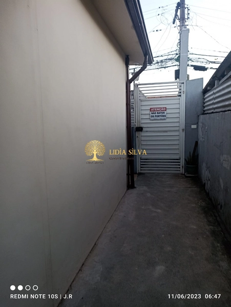 Duas Casas no Mesmo Terreno? Ideal para Morar ou Investir!: 4ª foto da galeria de imagens do imóvel