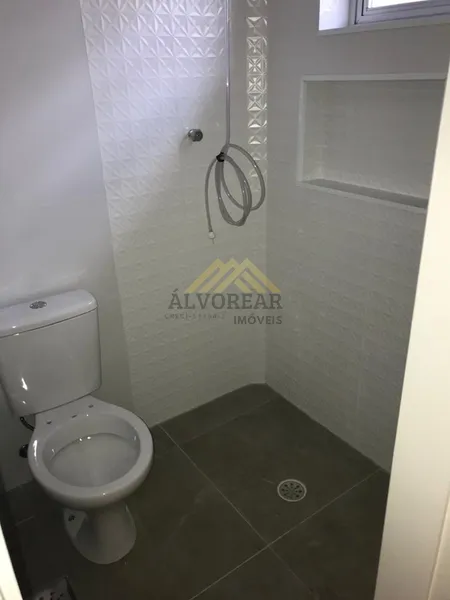 Sobrado Espaçoso à Venda na Vila Gumercindo: 22ª foto da galeria de imagens do imóvel