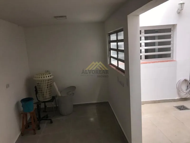 Sobrado Espaçoso à Venda na Vila Gumercindo: 25ª foto da galeria de imagens do imóvel