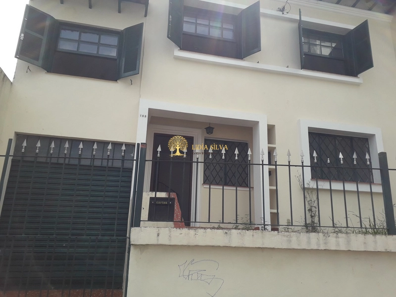 Sobrado à Venda em Mirandópolis Conforto e Praticidade: 1ª foto da galeria de imagens do imóvel