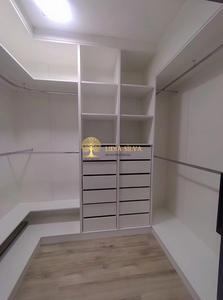 Sobrado em condominio com vista de frente pra a pedra grande: 29ª foto da galeria de imagens do imóvel