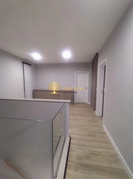 Sobrado em condominio com vista de frente pra a pedra grande: 18ª foto da galeria de imagens do imóvel