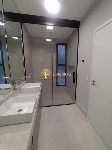 Sobrado em condominio com vista de frente pra a pedra grande: 31ª foto da galeria de imagens do imóvel