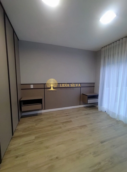 Sobrado em condominio com vista de frente pra a pedra grande: 24ª foto da galeria de imagens do imóvel