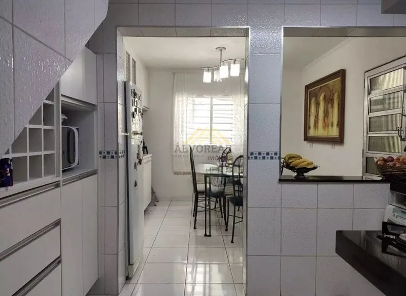 Lindo Sobrado com Edícula –  2 Suítes e 2 Vagas : 6ª foto da galeria de imagens do imóvel