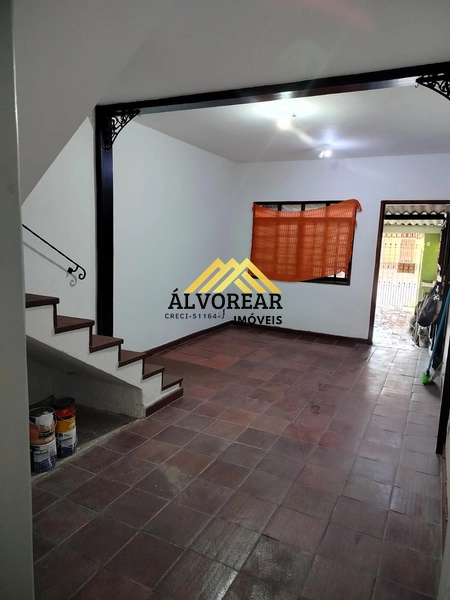OPORTUNIDADE IMPERDIVEL, Sobrado à Venda com 03 Dormitórios: 3ª foto da galeria de imagens do imóvel