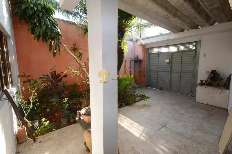 Duas Casas no Mesmo Terreno ? Ideal para Morar ou Investir: 3ª foto da galeria de imagens do imóvel
