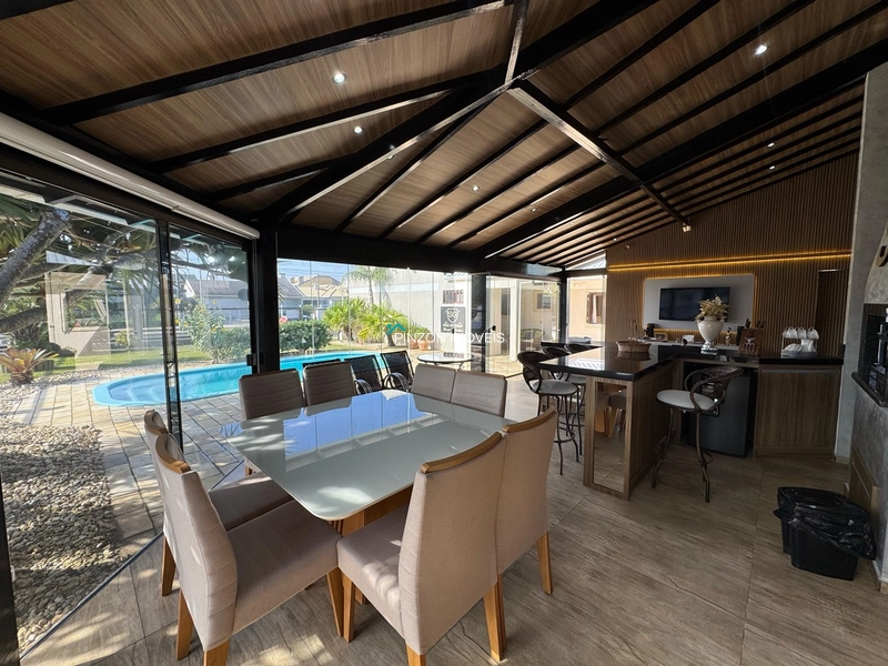 CASA COM DOIS TERRENOS A 150M DA PRAIA: 11ª foto da galeria de imagens do imóvel