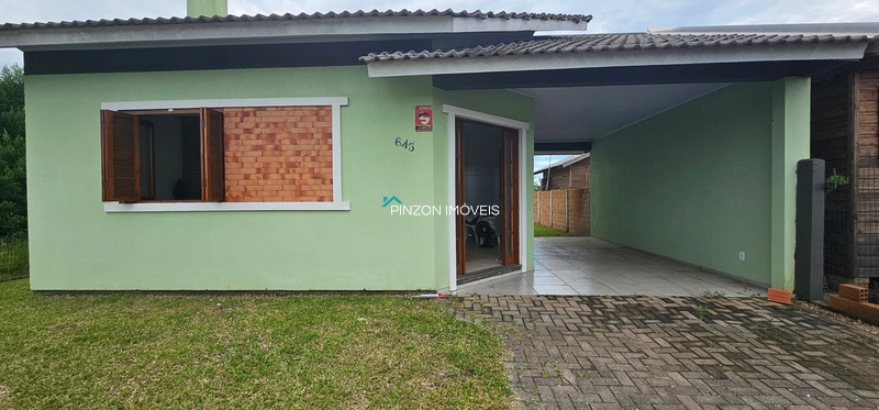 CASA COM SUÍTE NA RONDINHA EM ARROIO DO SAL!: 1ª foto da galeria de imagens do imóvel