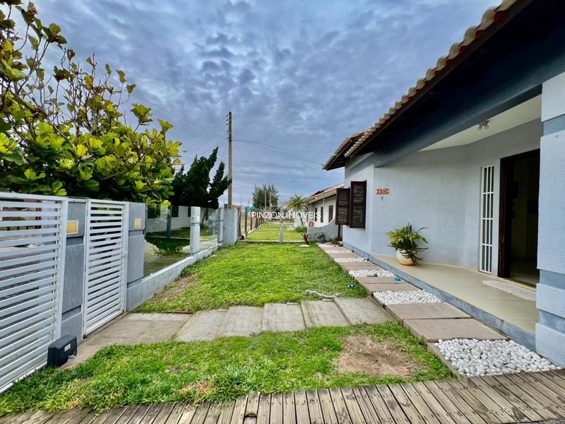 CASA A 100 METROS DA PRAIA EM ATLÂNTIDA SUL: 4ª foto da galeria de imagens do imóvel