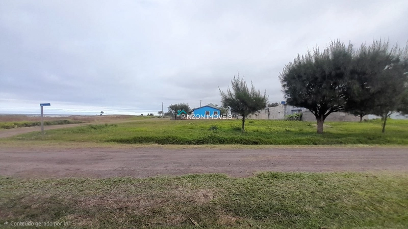 TERRENO DE ESQUINA NA BEIRA MAR DA PRAIA DE ARROIO DO SAL!: 1ª foto da galeria de imagens do imóvel