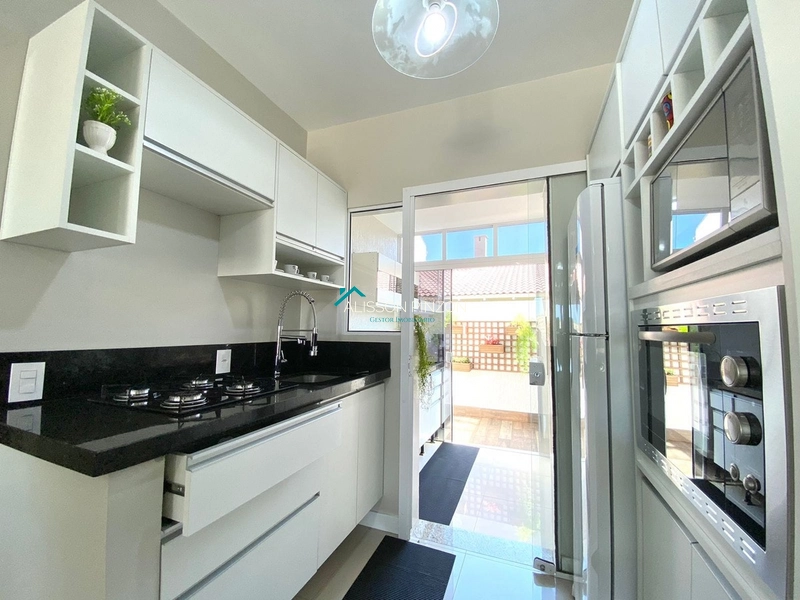 APARTAMENTO NA BEIRA MAR DE ATLÂNTIDA SUL: 8ª foto da galeria de imagens do imóvel