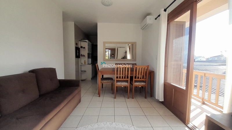 APARTAMENTO MOBILIADO COM SUÍTE — EM ARROIO DO SAL: 3ª foto da galeria de imagens do imóvel