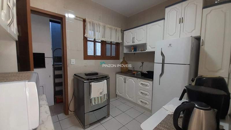 APARTAMENTO MOBILIADO COM SUÍTE — EM ARROIO DO SAL: 6ª foto da galeria de imagens do imóvel