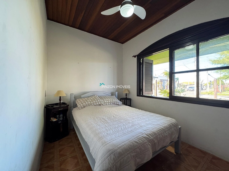 Casa a 300 metros da praia: 7ª foto da galeria de imagens do imóvel
